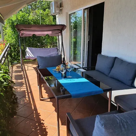 New Comfortable App Dora Διαμέρισμα Crikvenica