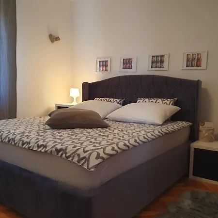 Appartement New Comfortable App Dora